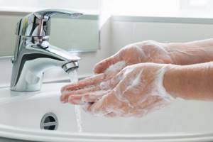 Раздражение рук от моющих средств