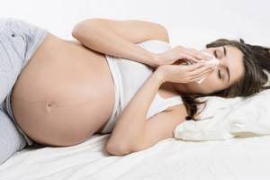 Аллергический насморк при беременности чем лечить